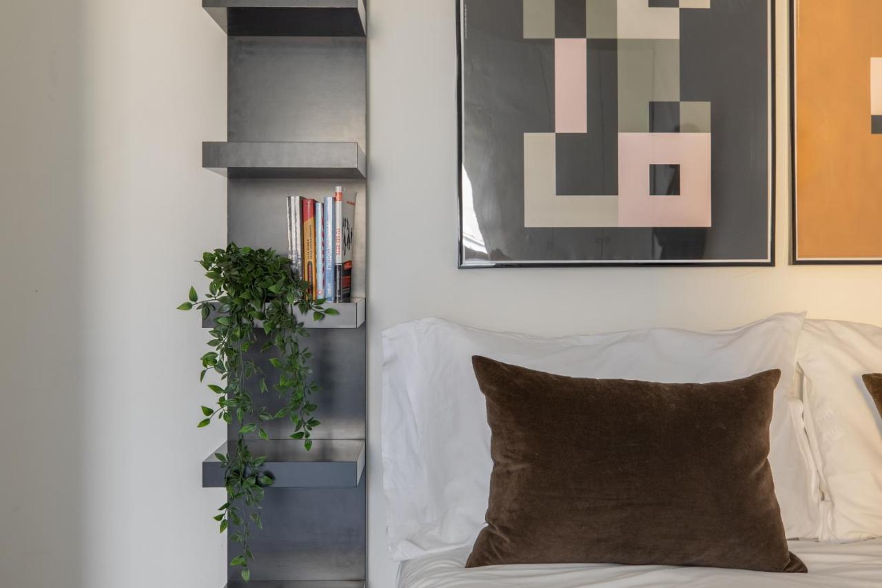 Iflat Trastevere Industrial Apartment Rome Bagian luar foto